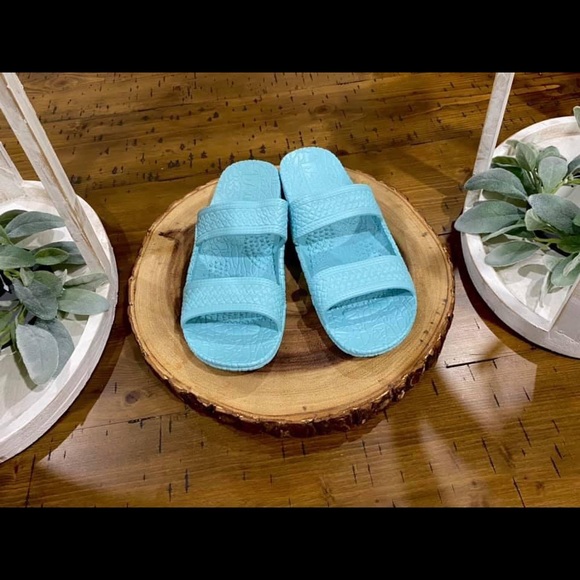 Sandals - Picture 3 of 6